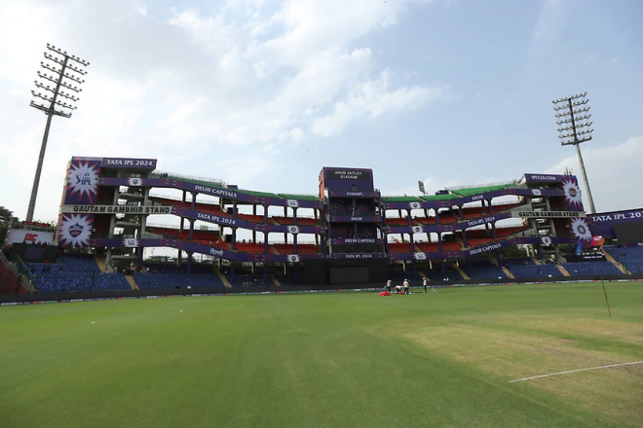 IPL 2024 Match 43 DC vs MI Pitch Report of Arun Jaitley Stadium With