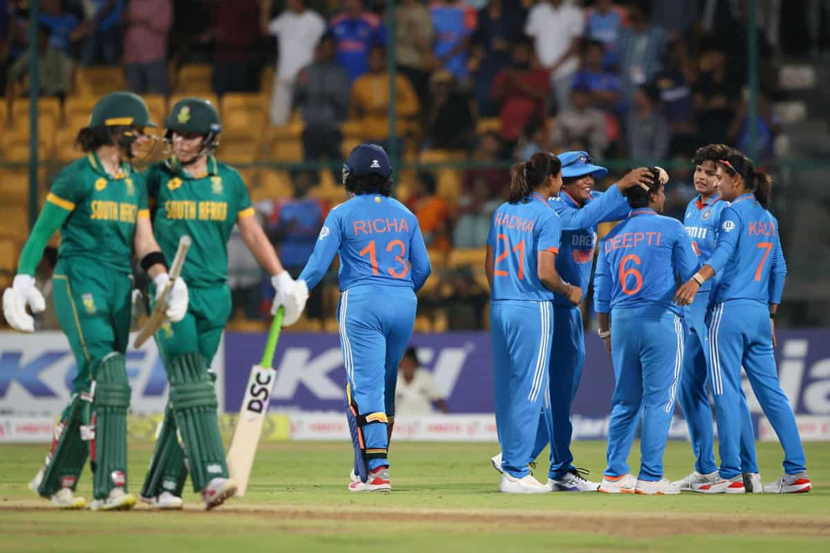 India Women Celebrating Victory in the 2nd ODI Against South Africa