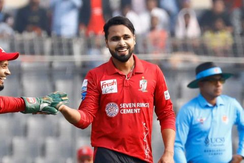 Pakistan’s Faheem Ashraf Scripts History with Record-Breaking Fifer in BPL