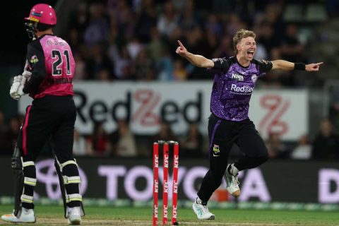 Riley Meredith Bags 100 Wickets, Leads Hobart Hurricanes to BBL Final with Match-Winning Spell