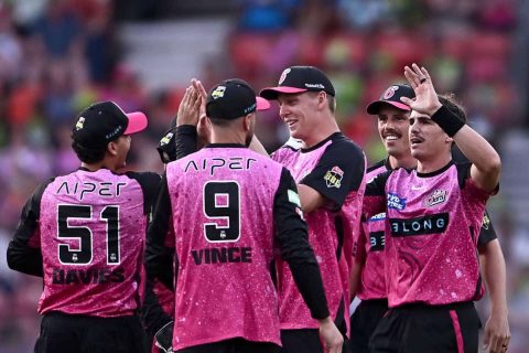 Where to Watch Hobart Hurricanes vs Sydney Sixers Qualifier Match of BBL 2024-25 Live Streaming on Mobile, Laptop & TV