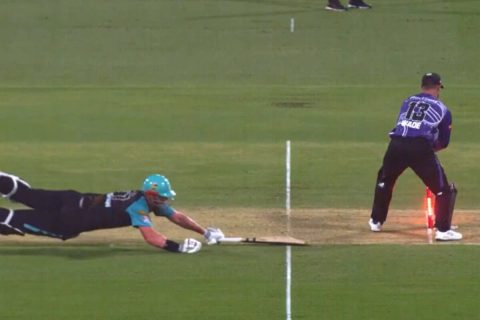 [Watch] Matt Renshaw Denied Fifty After Freakish Run Out Incident in BBL 2024-25