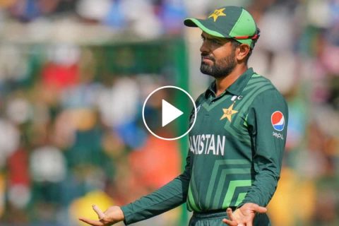 [Watch] ‘B**dk’ – Angry Salman Agha Abuses Babar Azam in Frustration; Here’s What Happened