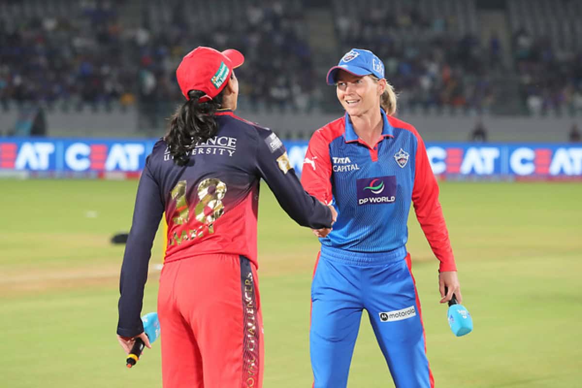 Smriti Mandhana (RCB-W) and Meg Lanning (DC-W)