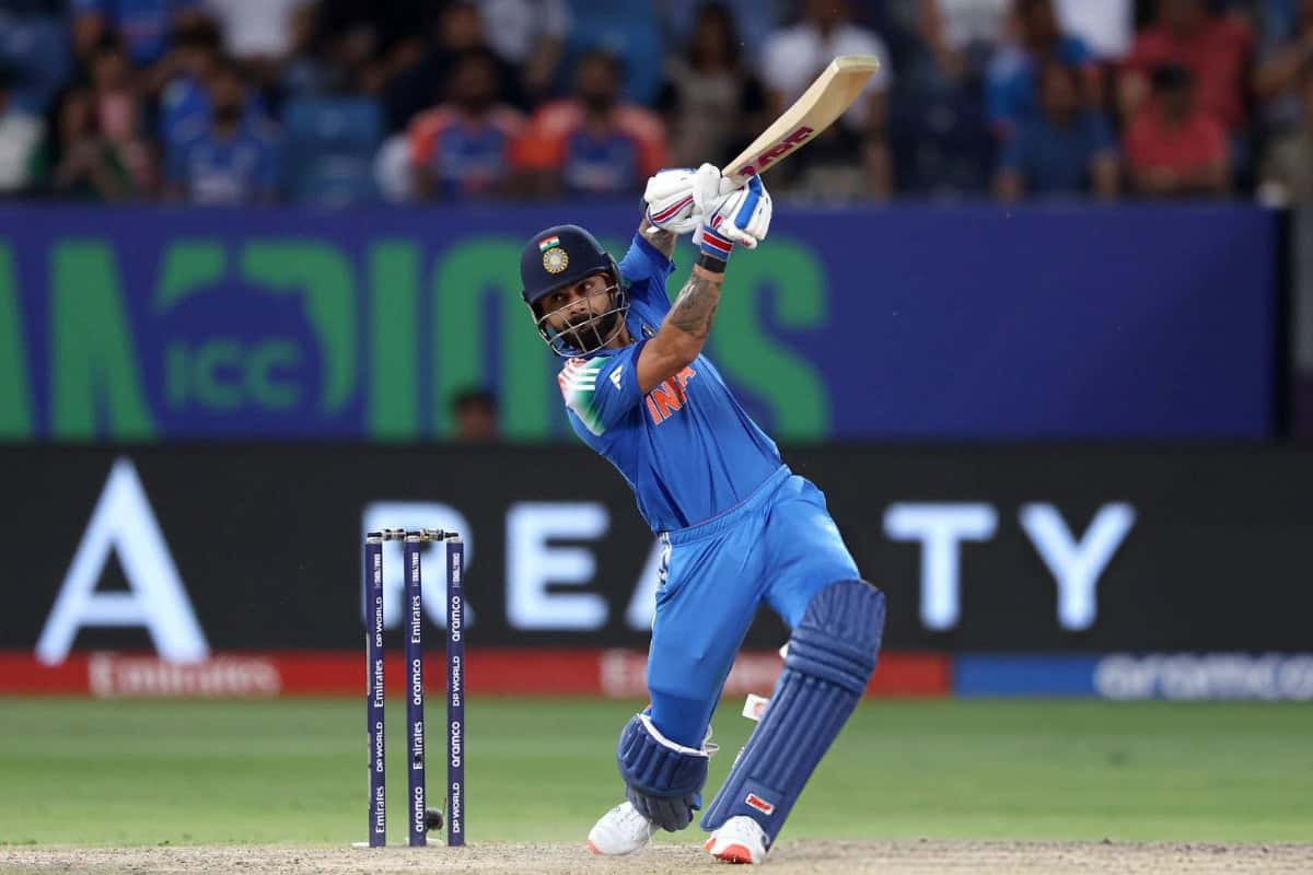 Virat Kohli Completes 14000 Runs in ODI Cricket