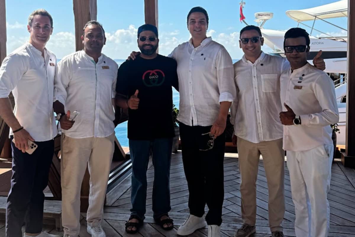 Rohit Sharma enjoying vacation in Maldives