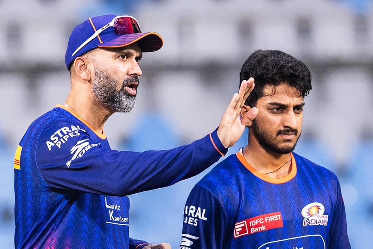 Satyanaryan Raju Debut For Mumbai Indians